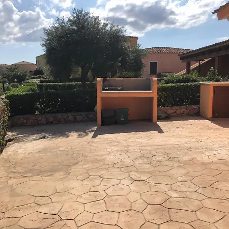 Villaggio Mirice Con Piscina