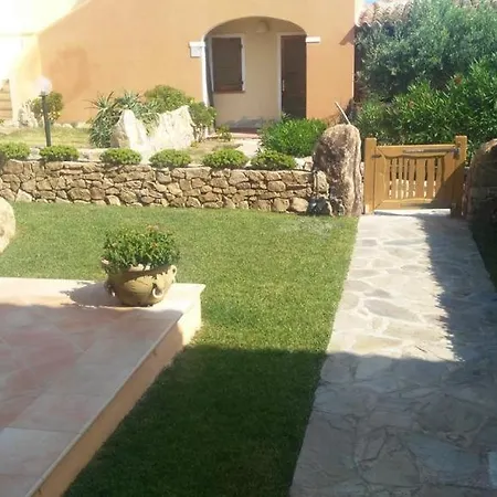 Holiday home Villaggio Mirice Con Piscina Vignola Mare