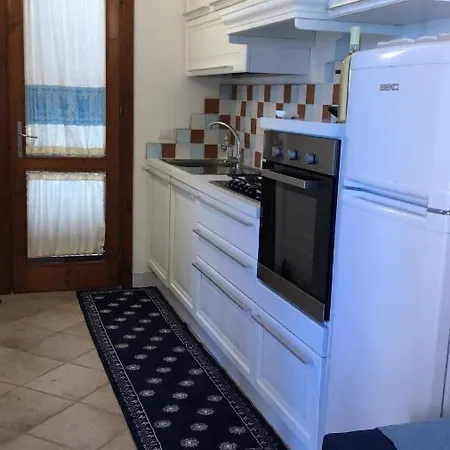 Villaggio Mirice Con Piscina Vignola Mare